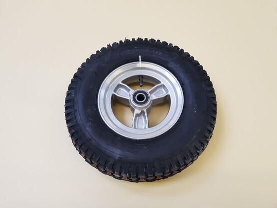 Nose wheel 6 ply (2010)