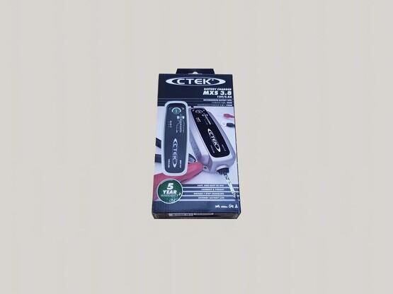 Battery charger CTEK