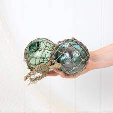 FLOATS PAIR