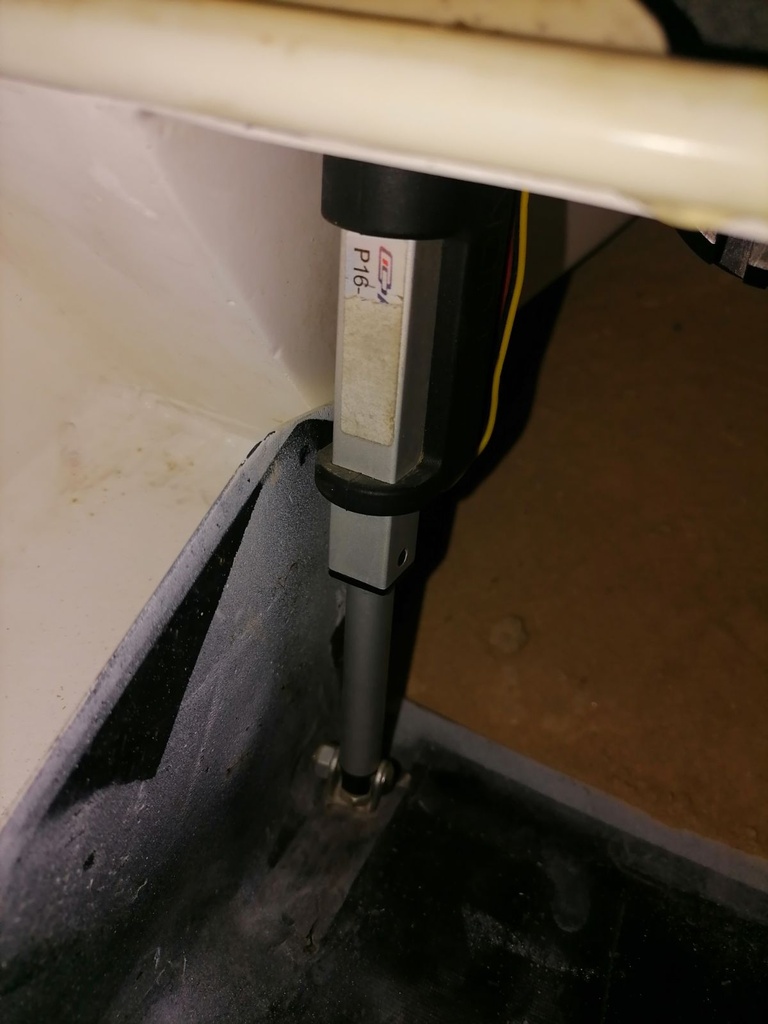 ENG Cooling NACA Door Inlet Servo Shark