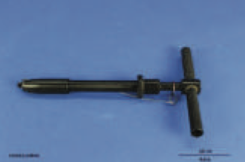 BLADE PIN EXTRACTOR